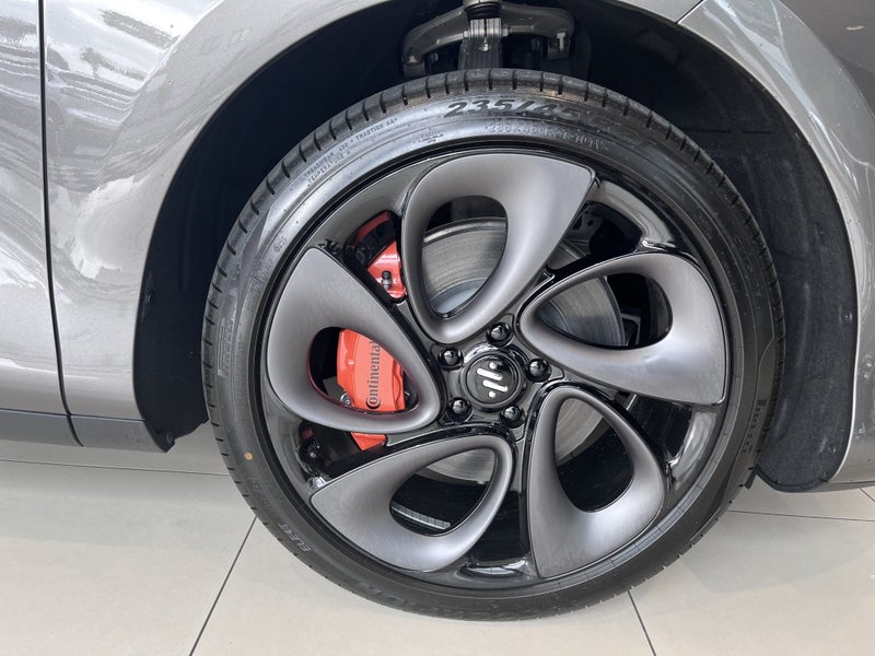 2025 MG IM6 Platinum 100Kwh/Ev image 5