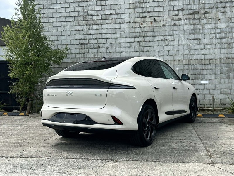 2025 MG IM6 Platinum 100Kwh/Ev image 3