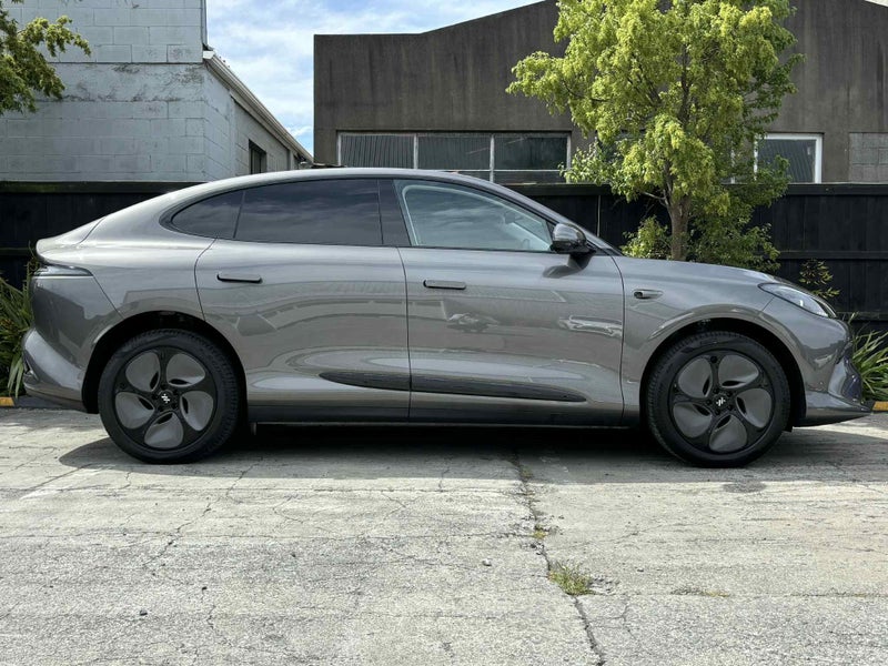 2025 MG IM6 Premium 75Kwh/Ev/At image 2