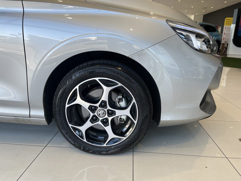 2025 MG MG3 1.5Pht/3Hd image 3