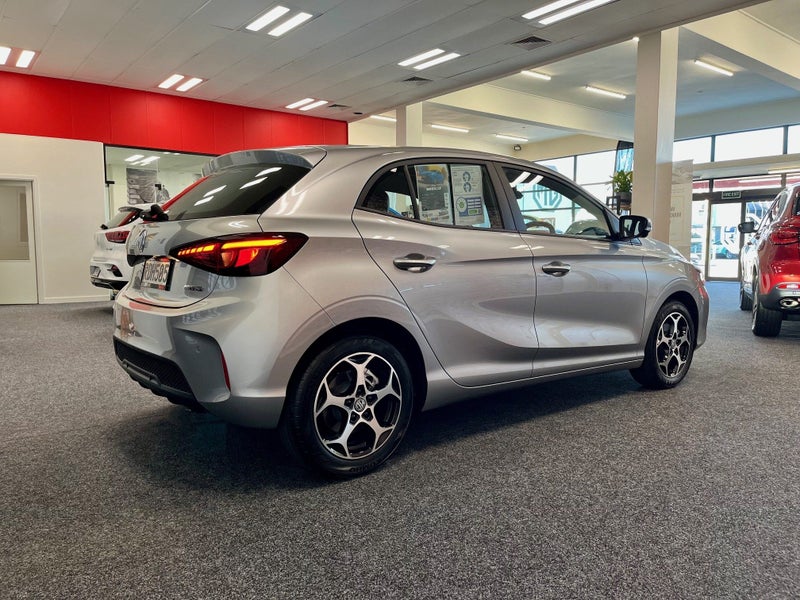 2025 MG MG3 Essence 1.5P/Cvt image 2