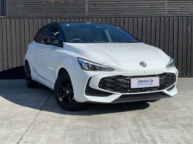 2025 MG MG3 Essence Hybrid Black Edition image 2
