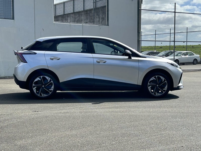 2025 MG MG4 51kwh Excite Excite 51Kwh/Ev image 2