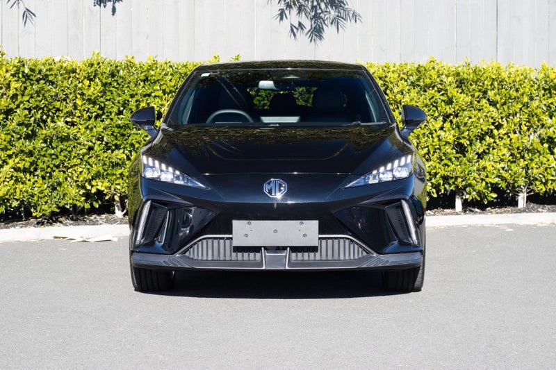 2025 MG MG4 77kWh RWD Essence image 4