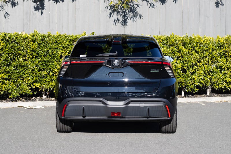 2025 MG MG4 77kWh RWD Essence image 5