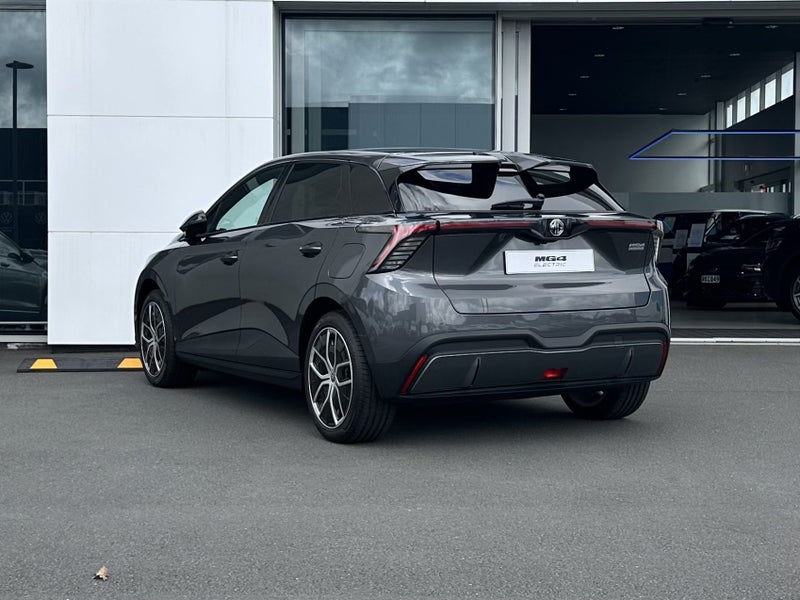 2025 MG MG4 Essence 64KWH/EV image 5