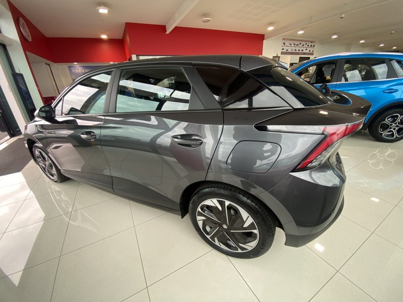 2025 MG MG4 Excite 51kwk image 4