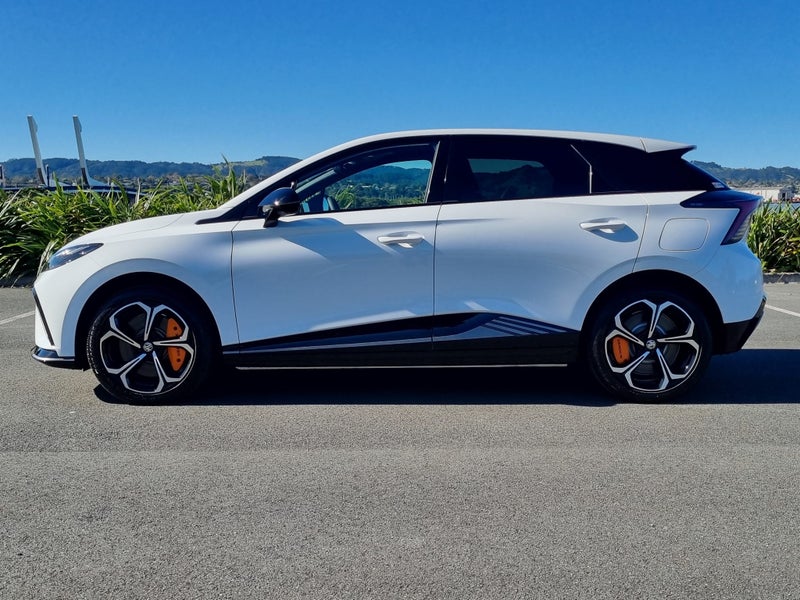 2025 MG MG4 X-POWER/64Kwh/Ev/4Wd image 5