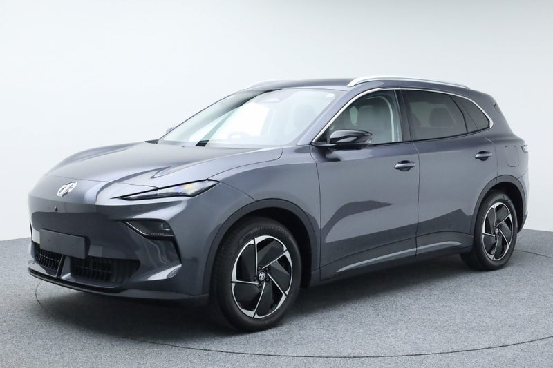2025 MG MGS5 EV 62 KWH Essence image 3