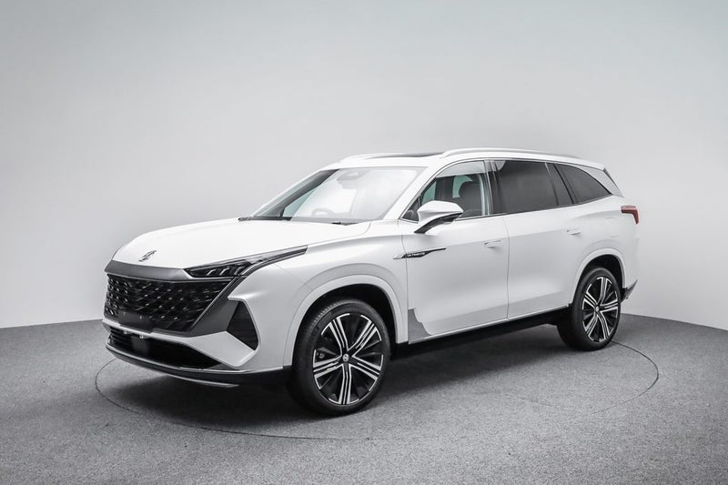 2025 MG QS 2.0T AT 4WD Essence image 4