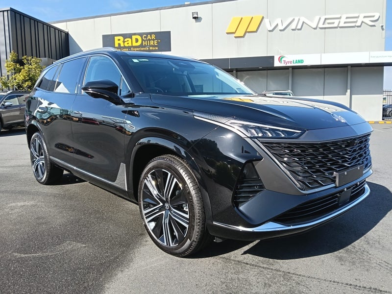 2025 MG QS 2.0T Essence 4WD Auto image 1