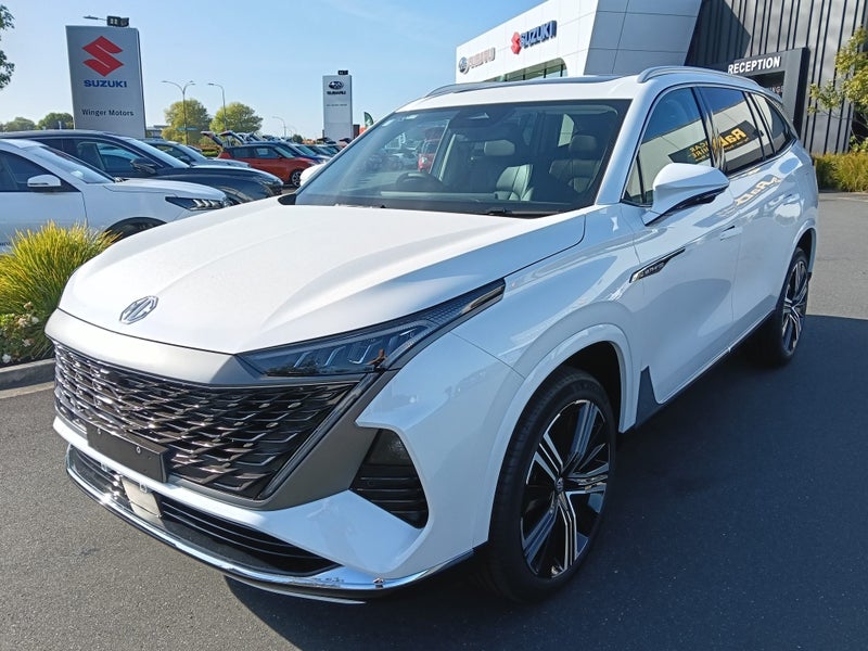 2025 MG QS 2.0T Essence 4WD Auto image 3