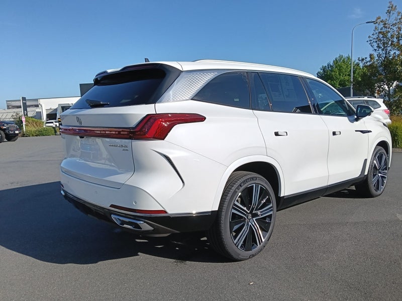 2025 MG QS 2.0T Essence 4WD Auto image 5
