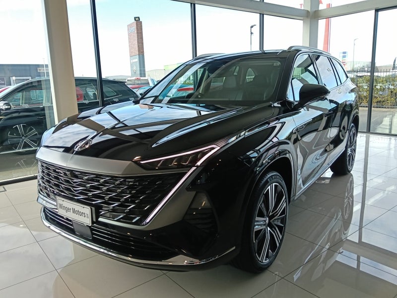 2025 MG QS 2.0T Essence 4WD Auto image 3