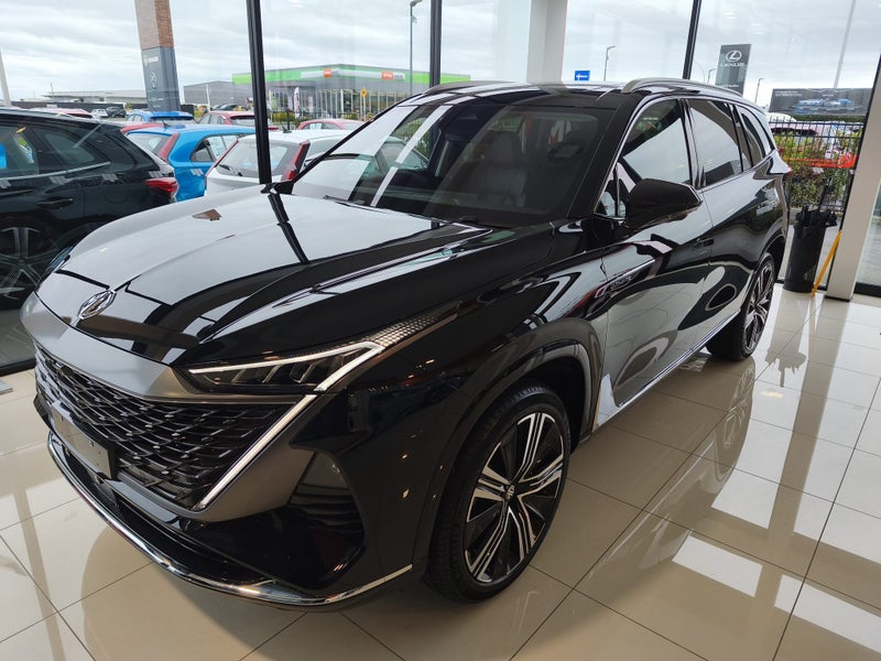 2025 MG QS 2.0T Essence 4WD Auto image 2