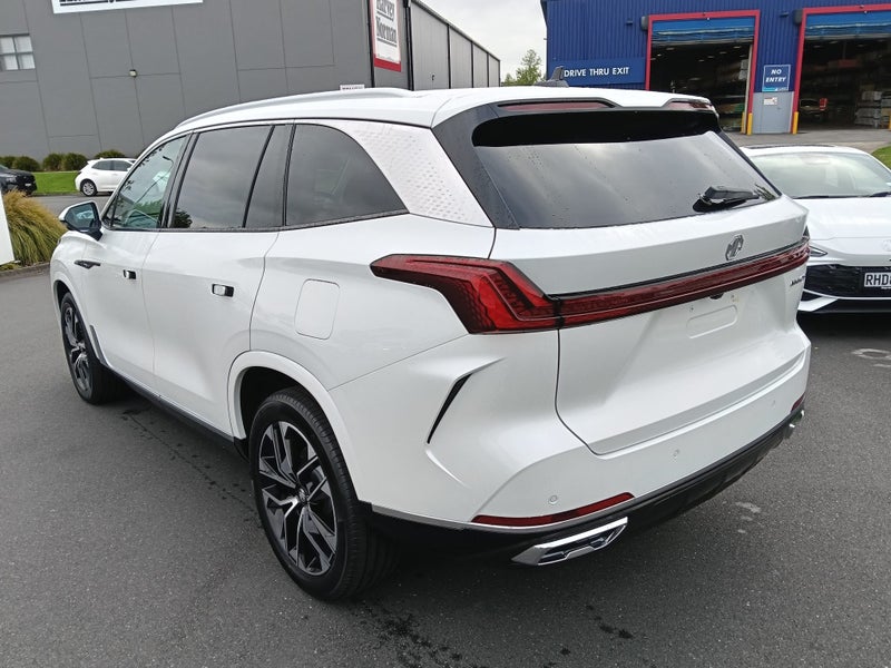 2025 MG QS 2.0T Excite 2WD Auto image 4