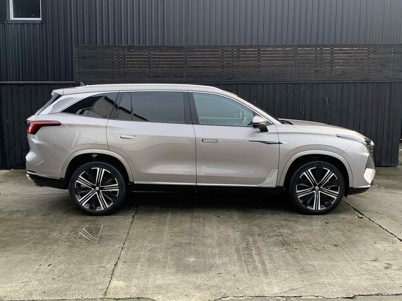 2025 MG QS Essence AWD 2.0T/9AT image 2