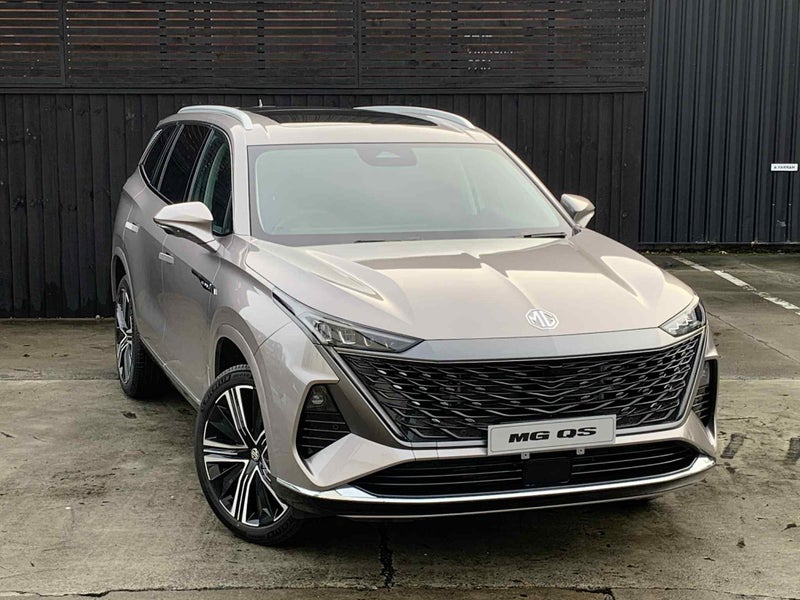 2025 MG QS Essence AWD 2.0T/9AT image 4