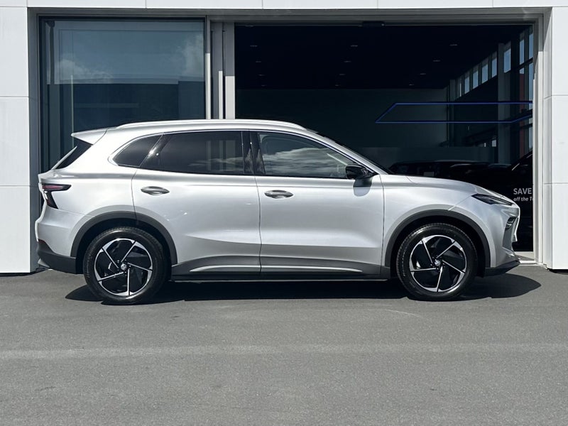 2025 MG S5 Essence 62KWh image 4