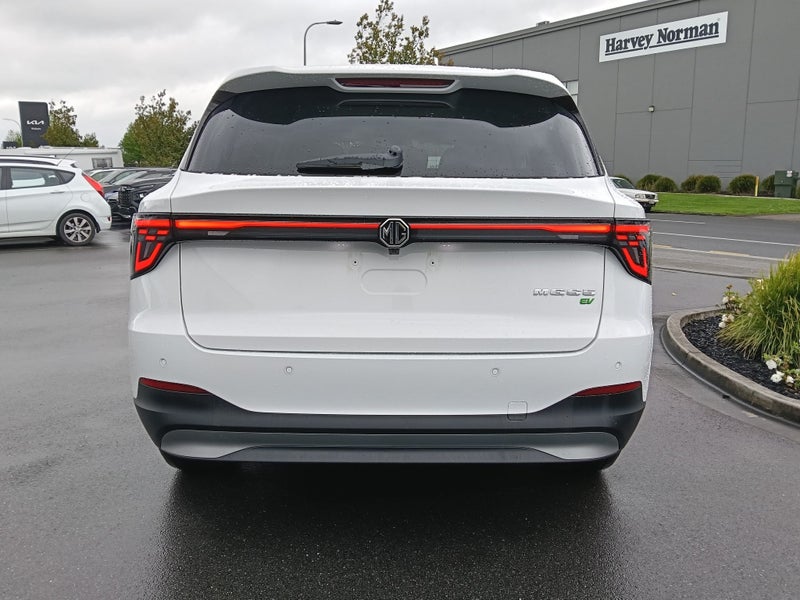 2025 MG S5 Essence EV 62kwk image 5