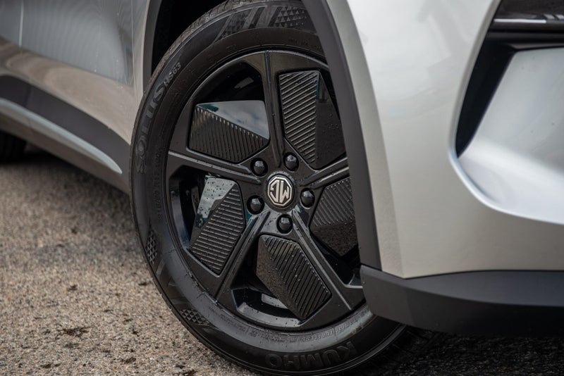 2025 MG S5 Excite 62KWh/Ev 125KW image 4