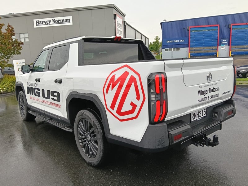 2025 MG U9 2.5 Explore Pro image 4