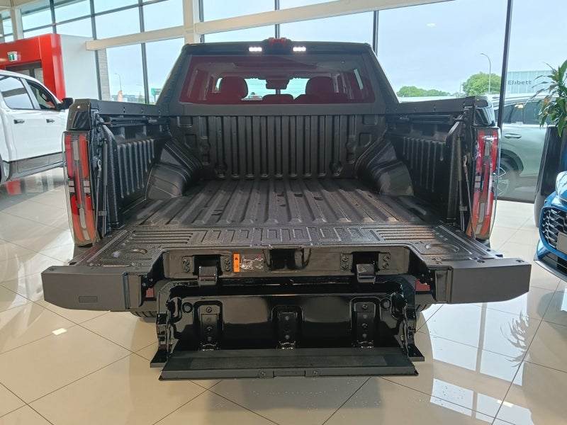 2025 MG U9 2.5 Explore Pro image 5