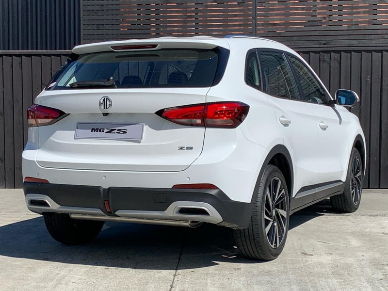 2025 MG ZS Essence 1.5 image 3