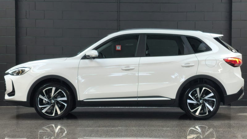 2025 MG ZS Essence 1.5Pht/3Hd image 3