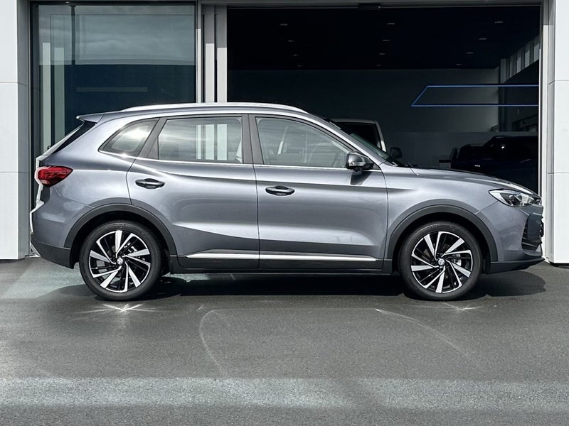 2025 MG ZS Essence Hybrid+ image 4