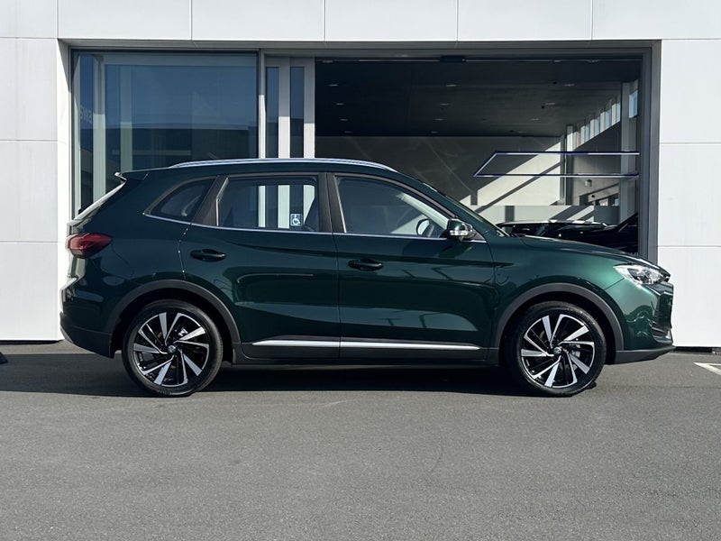 2025 MG ZS Essence Hybrid+ image 4