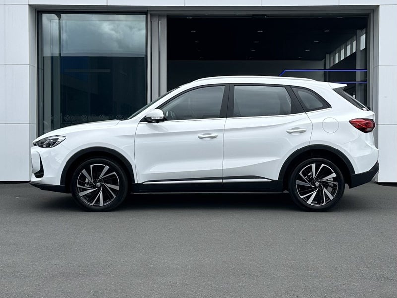 2025 MG ZS Essence Hybrid+ image 3