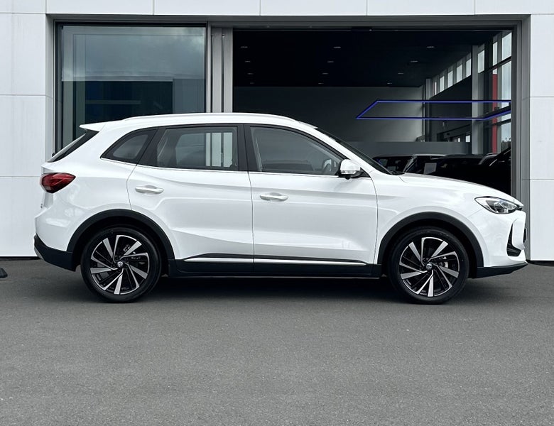 2025 MG ZS Essence Hybrid+ image 4