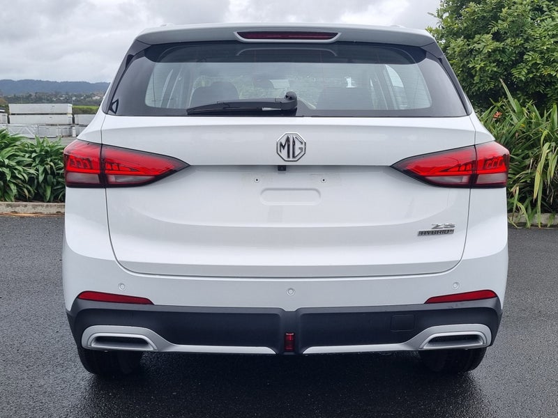 2025 MG ZS Excite 1.5 Petrol Hybrid image 4