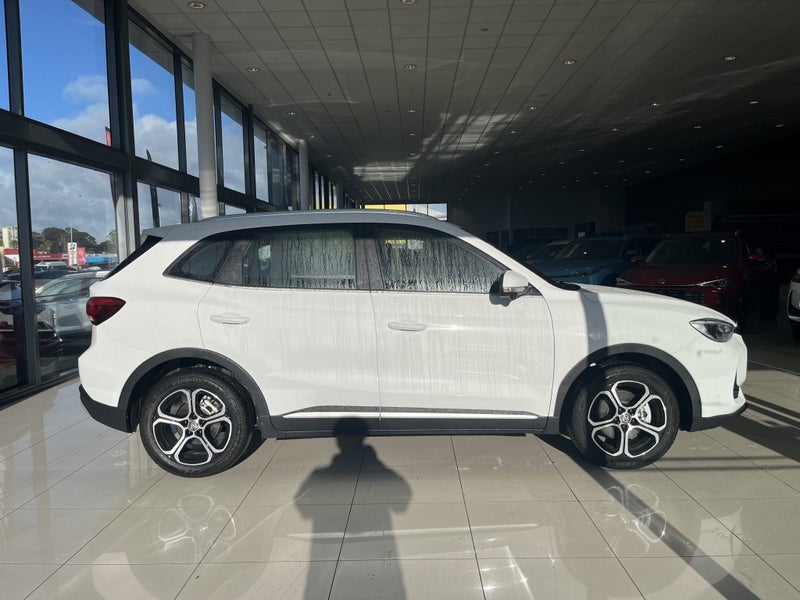 2025 MG ZS Excite 1.5Pht/3Hd image 5
