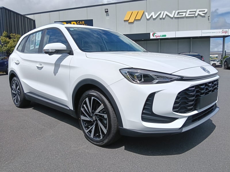 2025 MG ZS HEV Essence image 1