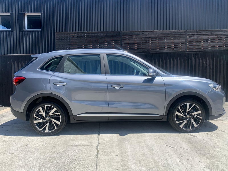 2025 MG ZS Hybrid Essence 1.5 image 2