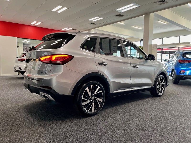 2025 MG ZS Hybrid+ Essence image 2