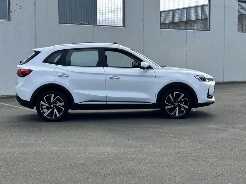 2025 MG ZS Hybrid Essence Essence 1.5Pht/3Hd image 2