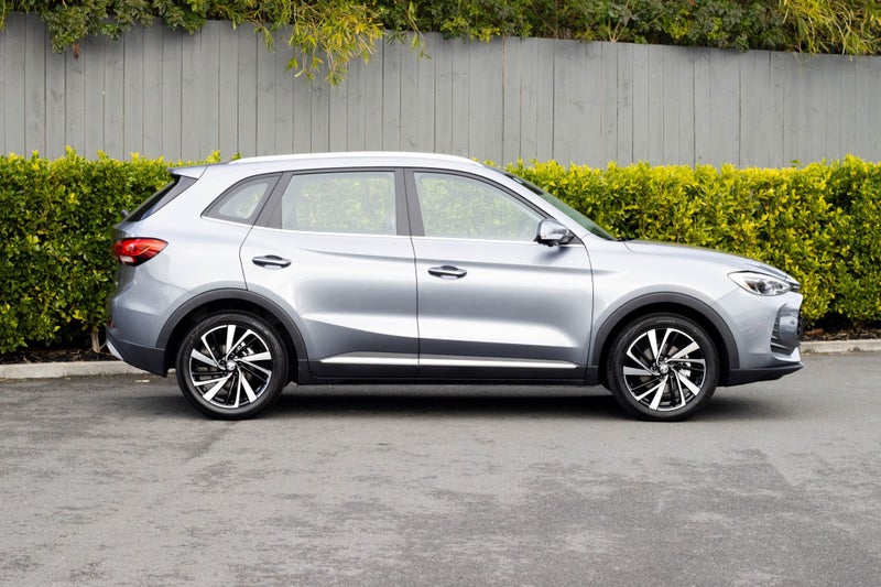 2025 MG ZS ZS HEV ESSENCE image 2