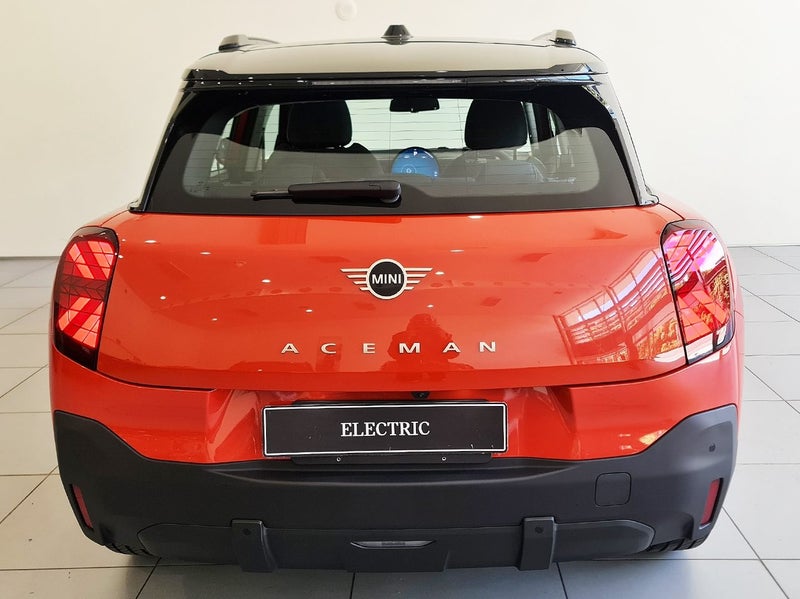 2025 MINI Aceman E image 5