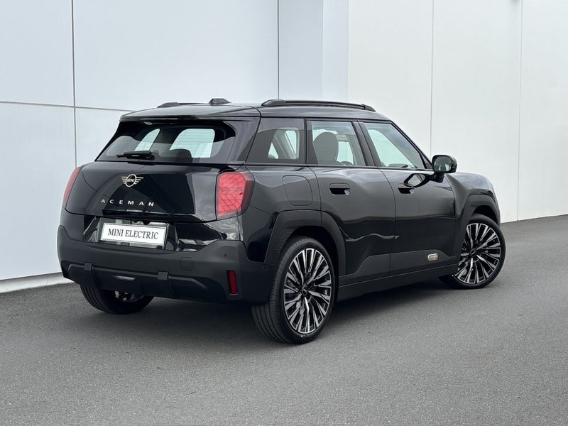 2025 MINI Aceman E Classic image 2