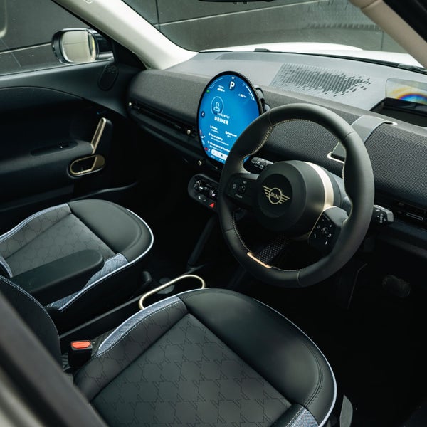 2025 MINI Aceman E Classic image 3