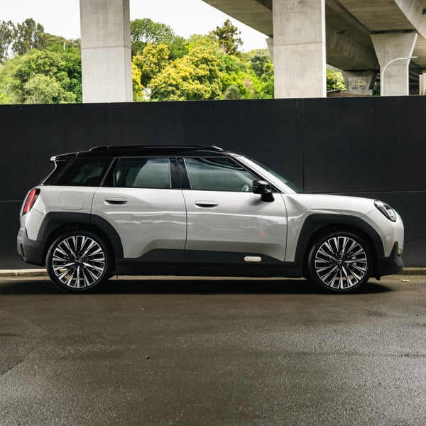 2025 MINI Aceman E Classic image 4