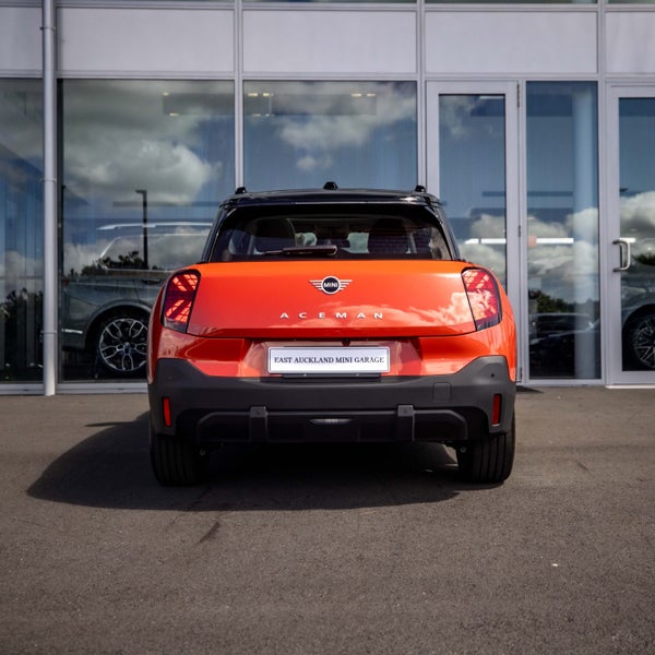 2025 MINI Aceman E full Electric Classic image 5