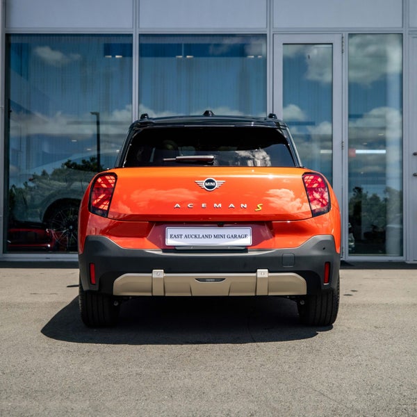 2025 MINI Aceman SE Full electric Favoured image 4