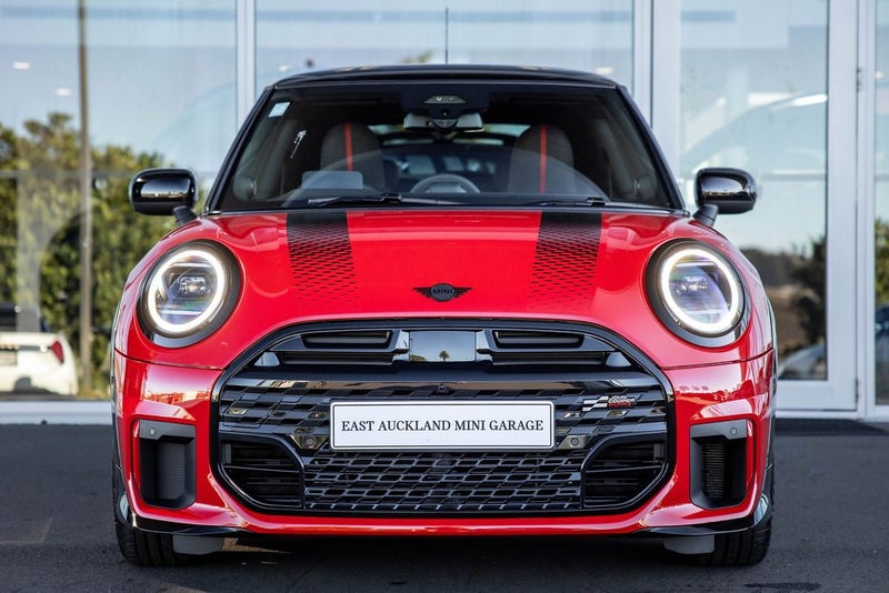 2025 MINI Cooper JCW 3 Door Favoured image 2