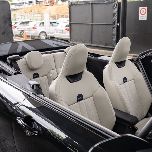 2025 MINI Cooper S Convertible Favoured image 5