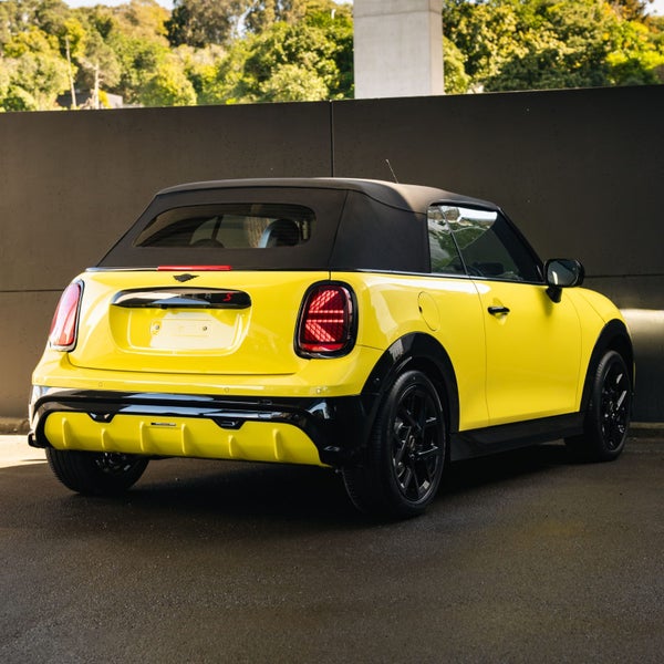 2025 MINI Cooper S Convertible JCW Favoured image 5