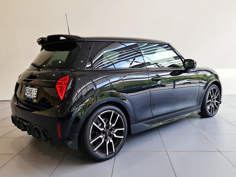 2025 MINI Cooper S JCW Sport image 4